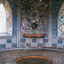 Blott Kerr-Wilson, 'Ballymaloe', interior view with table and water feature