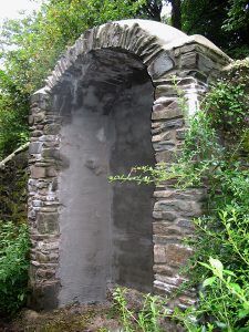 Blott Kerr-Wilson, 'Celtic Shrine', exterior view