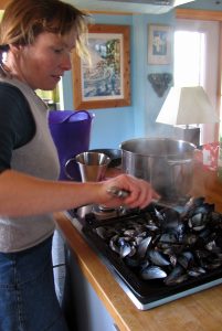 Blott Kerr-Wilson, 'Tain Clothes Project', preparing mussel shells