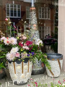 lead, brass and shells pots