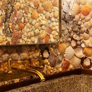 the george in rye shell detail